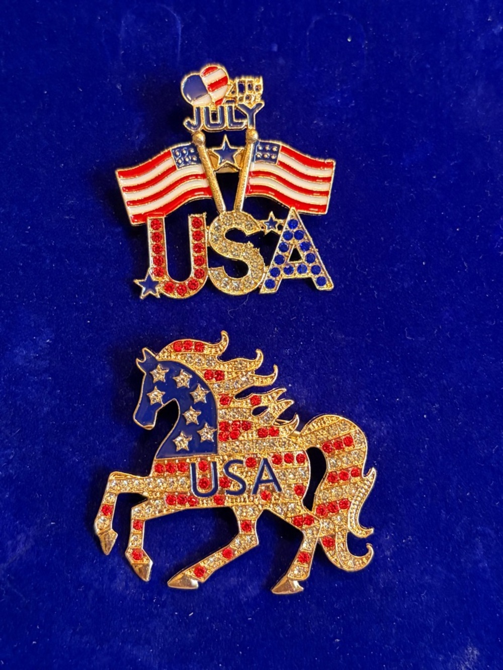 Patriotic USA Horse & July Flag Pin Set Red, White, Blue America